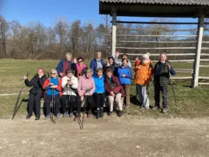 Prijatelji nordijske hoje z veseljem hodimo in se družimo