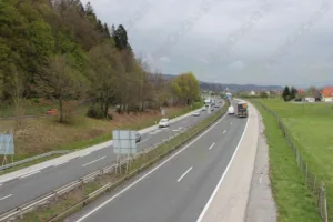 Avtocestni priključek na primorski avtocesti A1 na Lukovici se je preimenoval v »Dragomer – Lukovica« –  zadnji klic na pomoč.
