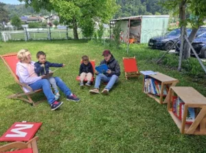 Novost – knjižnica pod krošnjami