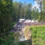 Verniki iz Horjula na spominski slovesnosti v Kočevskem Rogu