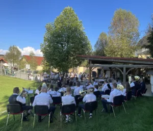 Večstoletno tradicionalno srečanje na Dobrovi je bilo letos, 14.9.2025