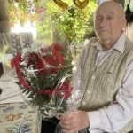 Častitljivih 90 let