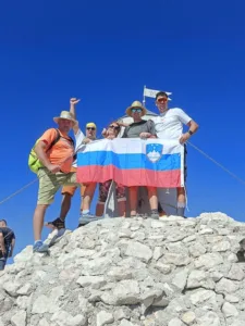 8. pohod iz Aljaž bara do Aljaževega stolpa