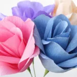 Delavnica izdelovanja cvetja iz krep papirja