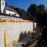 Dela na pokopališču potekajo po planu