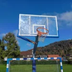 Vandalizem mladih skrbi občino