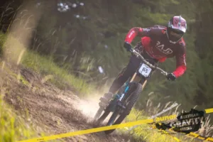 Uspešna sezona za borovniška kolesarja Gala in Gabra Novaka