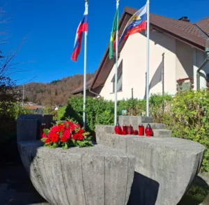 Poklon žrtvam obeh svetovnih vojn