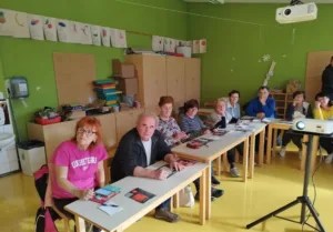 Digitalno usposabljanje starejših v OŠ Polhov Gradec
