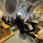 Četrto srečanje čebelark in čebelarjev na Brezovici