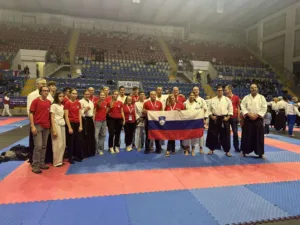 Borovniški karateisti sodelovali na evropskem prvenstvu in pri obeleženju 125-letnice športa v Borovnici