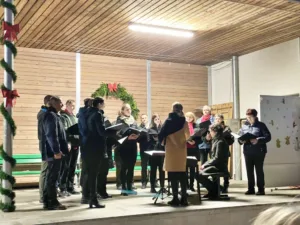 Prijeten in zabaven pevski večer