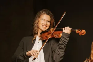 Igranje v orkestru je za njo še vedno sanjska služba