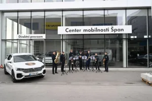 Trobilci in nova slovenska zastava