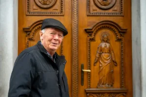 Rudi Cerk je desetletja povezoval s pesmijo