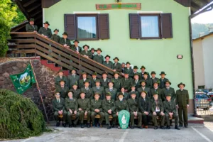 80 let predanosti naravi in lovski tradiciji
