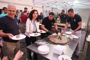 Dionizov petek znova privabil množice na Staro cesto