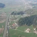 MIRED poziva k obrezovanju živih mej ob cestah