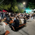 Vrabci zapeli na Koreni