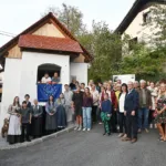 Deset let Ankine kašče