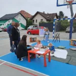 Knjižnica pod krošnjami ponovno zaživela na Logu